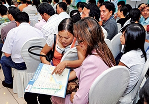 Tung “chiêu” làm giá bất động sản